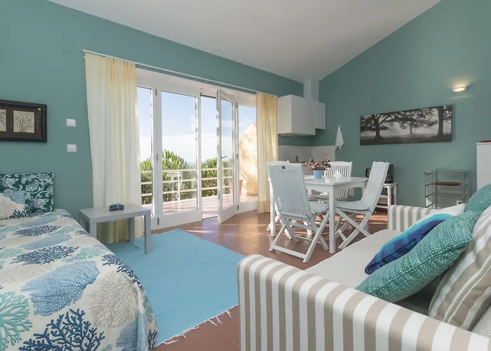 Quinta Raposeiros * Santo Isidoro